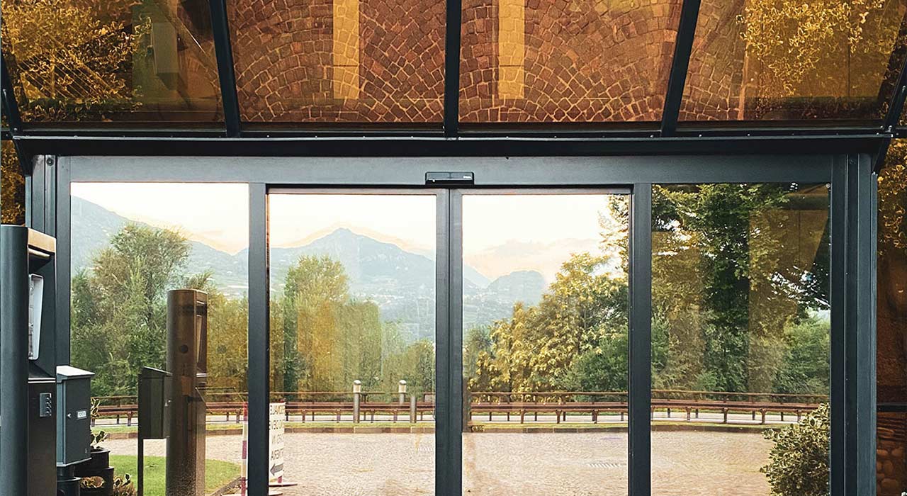 cantine_ferrari_1280x700