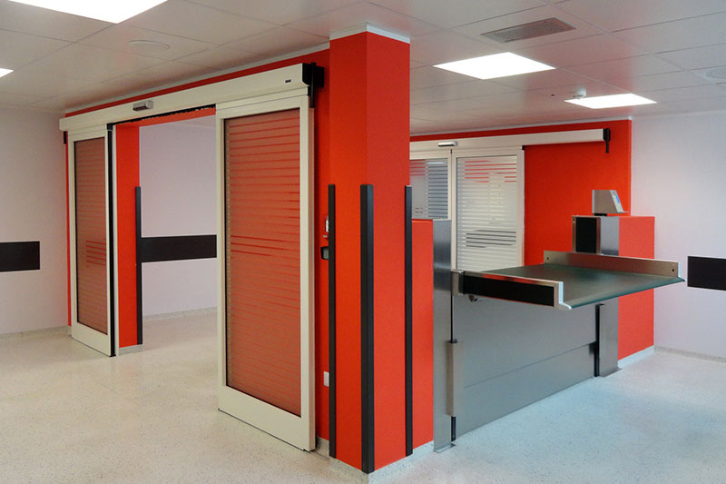 Porte automatiche scorrevoli a 2 ante interne per l'ospedale Ramazzini di Carpi