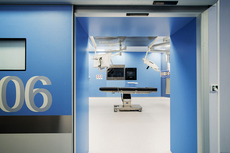 Portes corredisses automàtiques hermètiques per a l'Hospital Alba