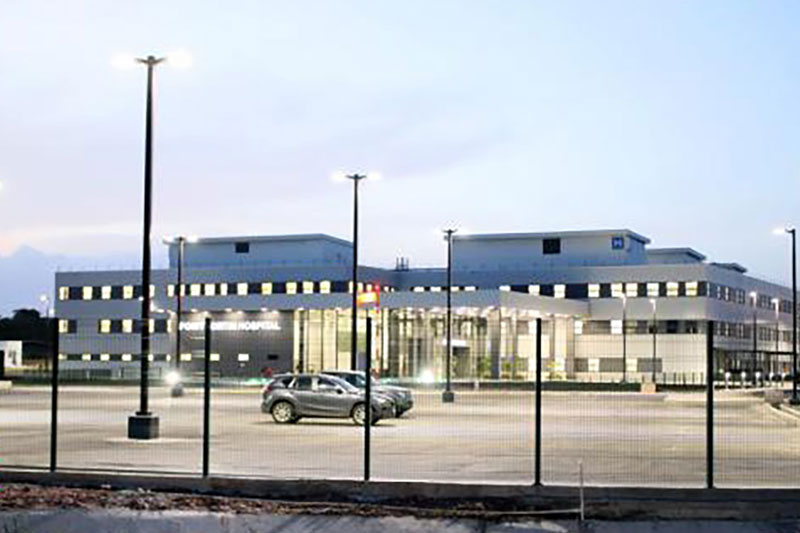 porte scorrevoli automatiche ermetiche ospedale Point Fortin