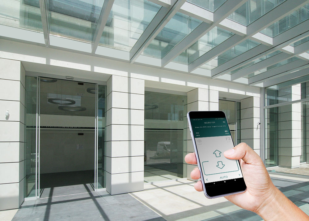 Exemple d'ús de l'aplicació Mu Label per a la programació de portes