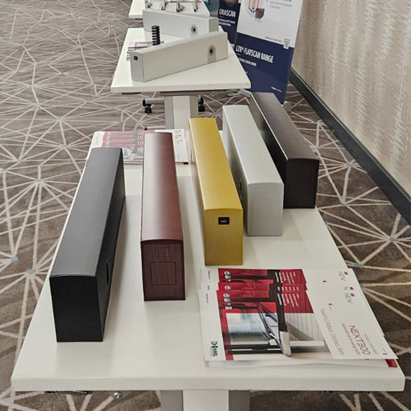 Next300 operatore colorato