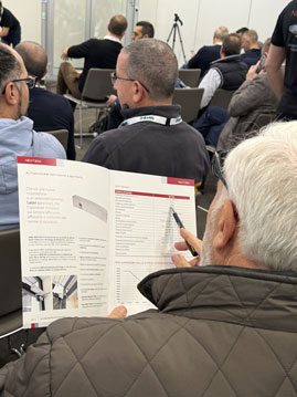 Label ha presentato la sua nuova automazione per porte a battente 1 Schdea Tecnica Nuova Automazione Label Next300 per porte a battente